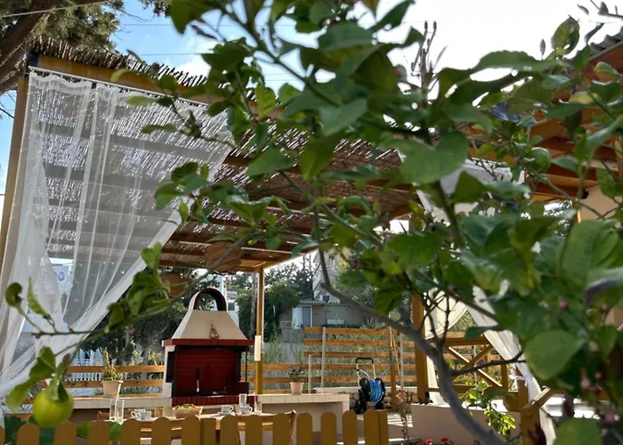 Mika's Paradise بيت للعطل أرخانجلوس