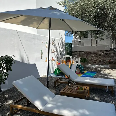 Mika's Paradise Ferienhaus *