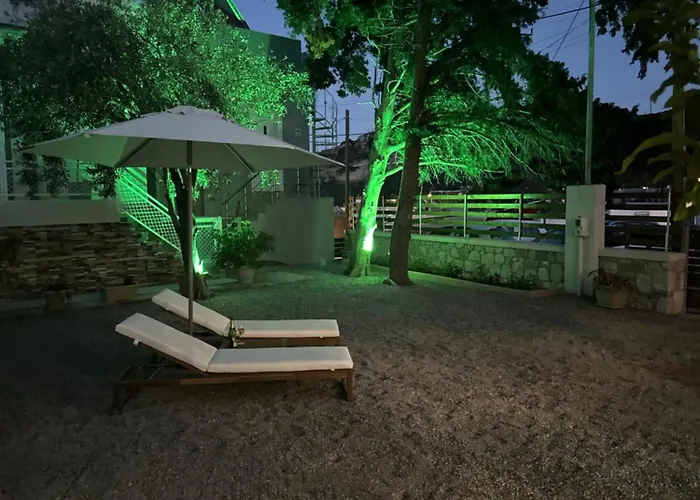 Mika's Paradise 度假居