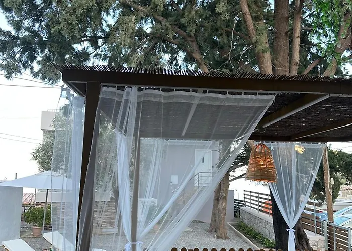 Feriehus Mika's Paradise Archangelos (Rhodes)