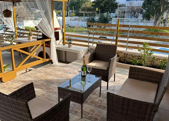 Feriehus Mika's Paradise Archangelos (Rhodes)